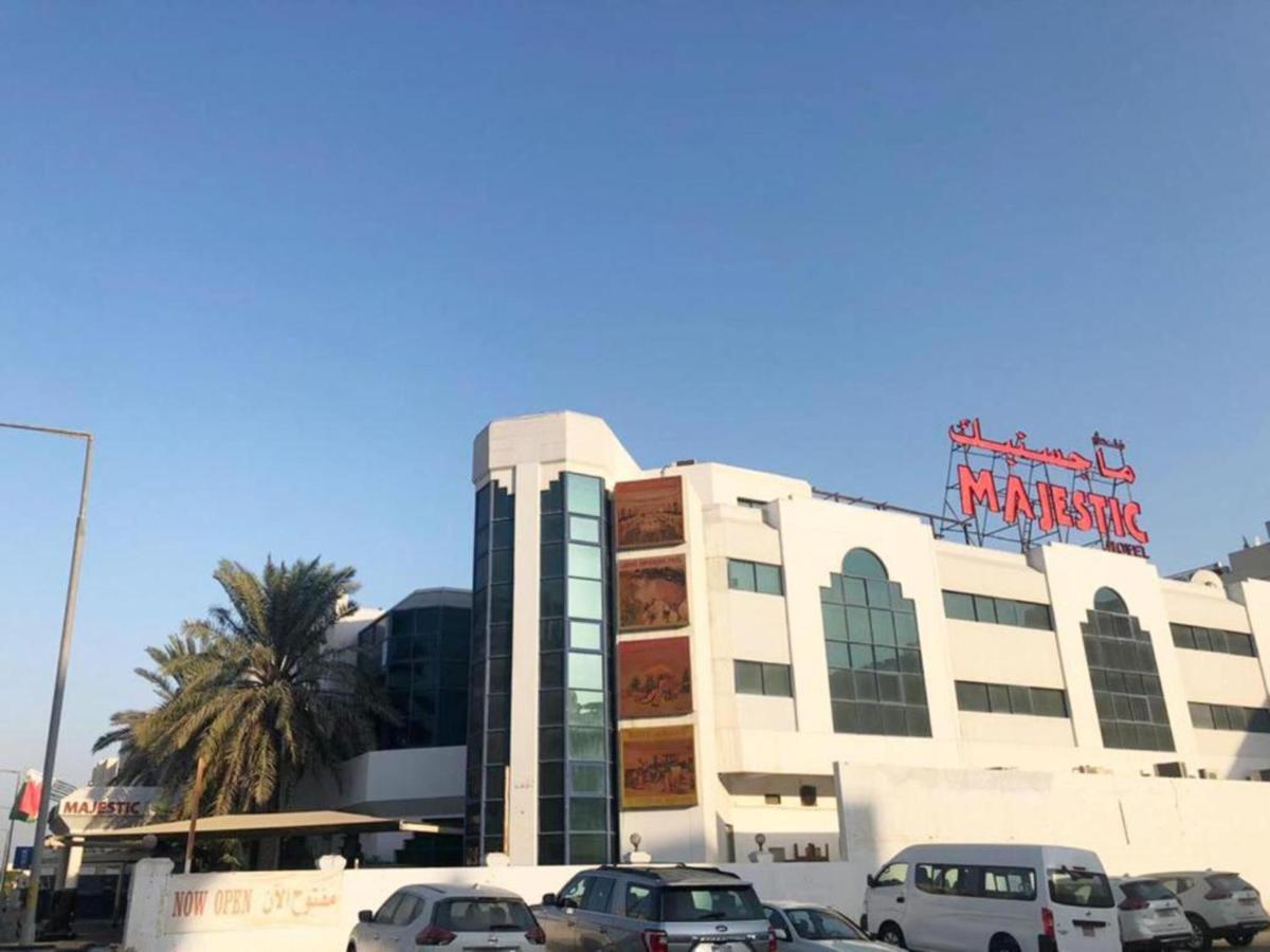 Majestic Hotel Manama Extérieur photo